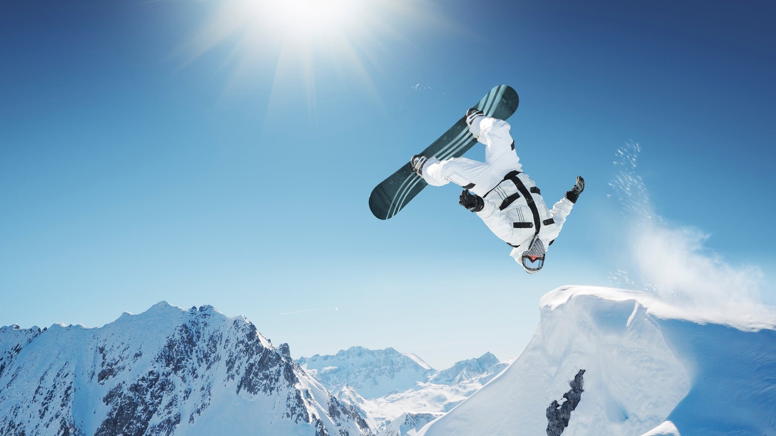 球场上的风云变化,透射强烈对抗